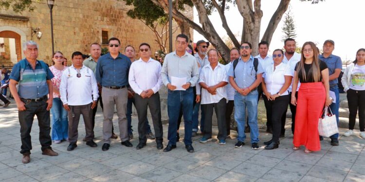 Denuncian proliferación de servicios turísticos irregulares en el centro de Oaxaca