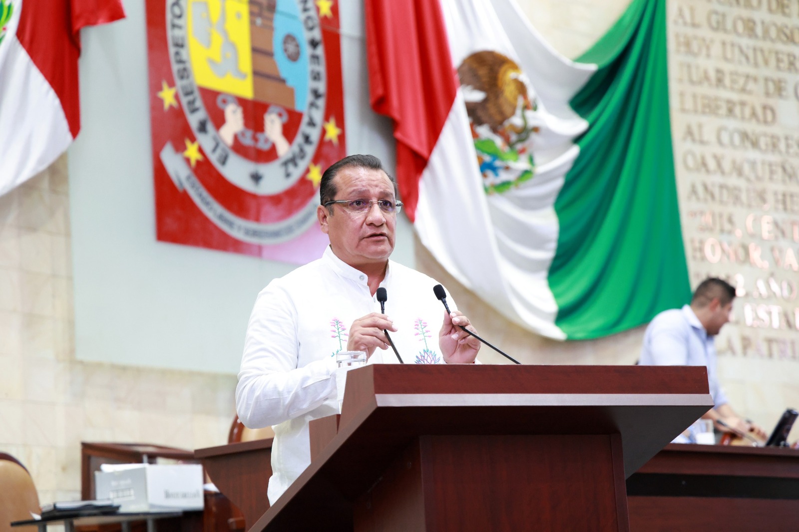Escuelas privadas de educación básica en Oaxaca deben cumplir con la ley que prohíbe la venta de comida chatarra
