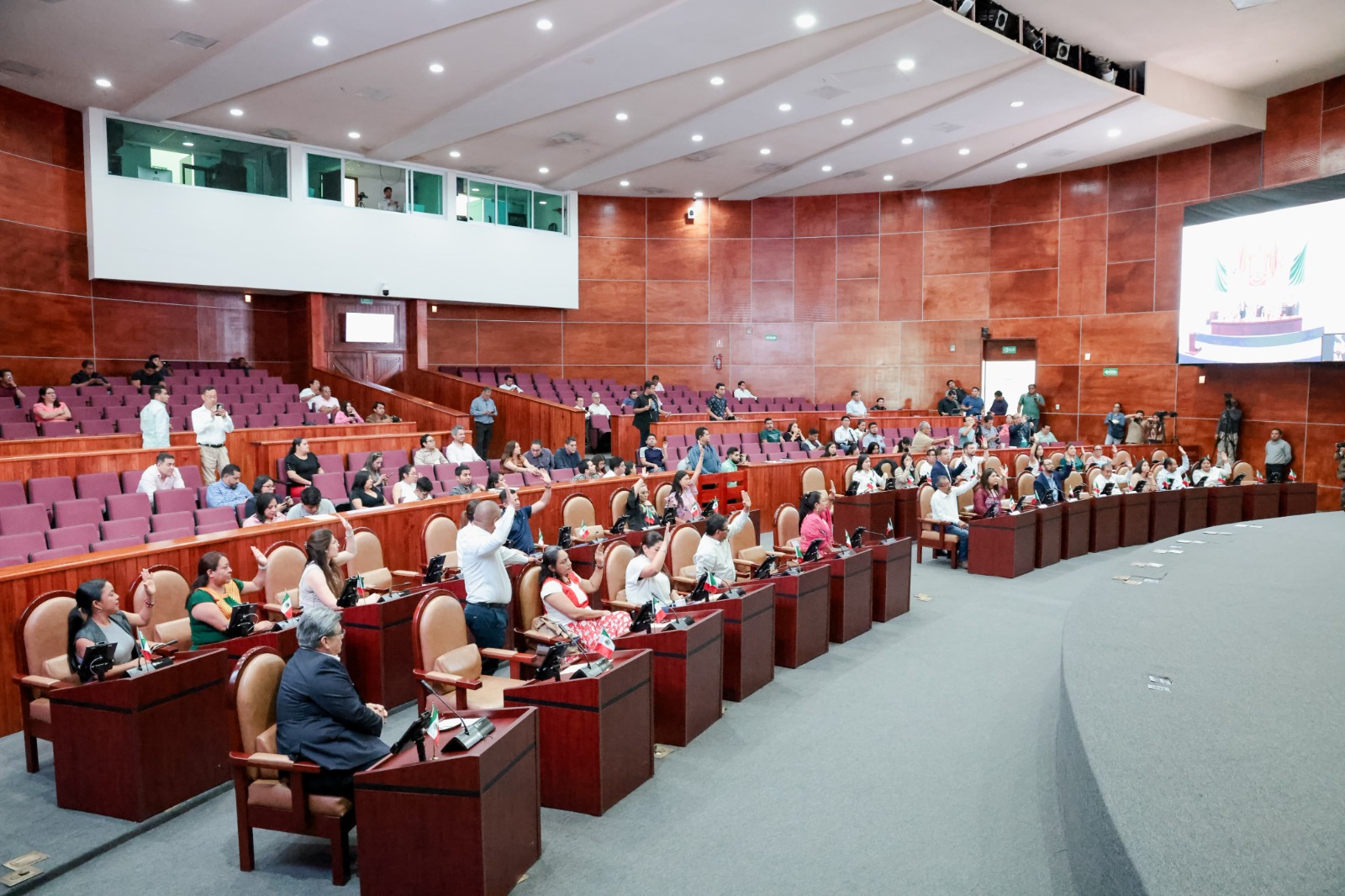 Aprueba Congreso de Oaxaca reforma al Poder Judicial del Estado