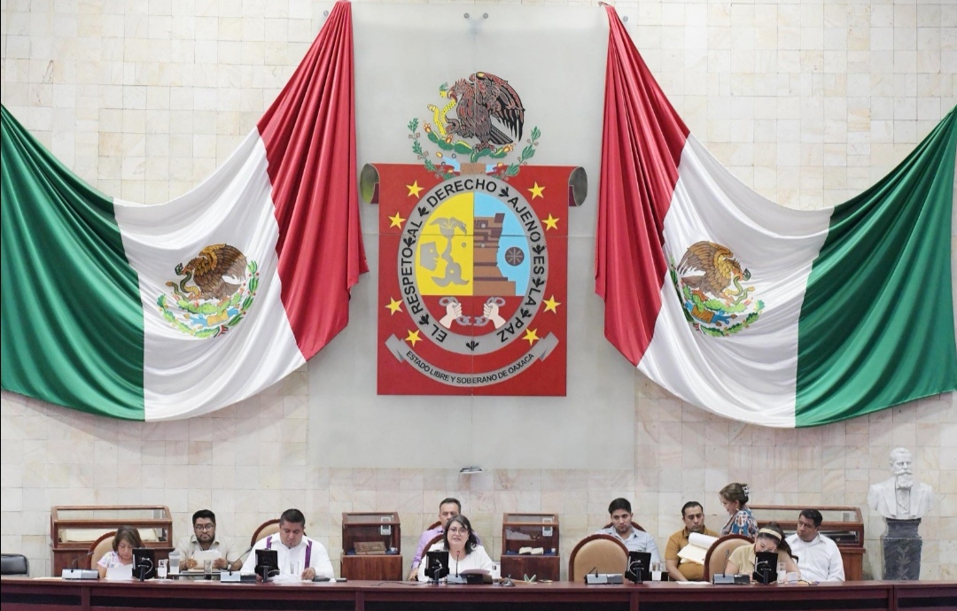 Oaxaca busca ordenar su Constitución con la participación de la sociedad tras 828 reformas históricas