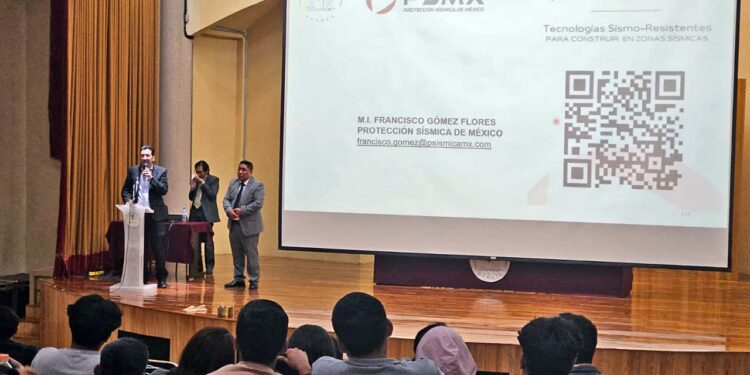 La UTM realiza ciclo de conferencias sobre tecnología sísmica para mitigar el impacto de los sismos en la Mixteca