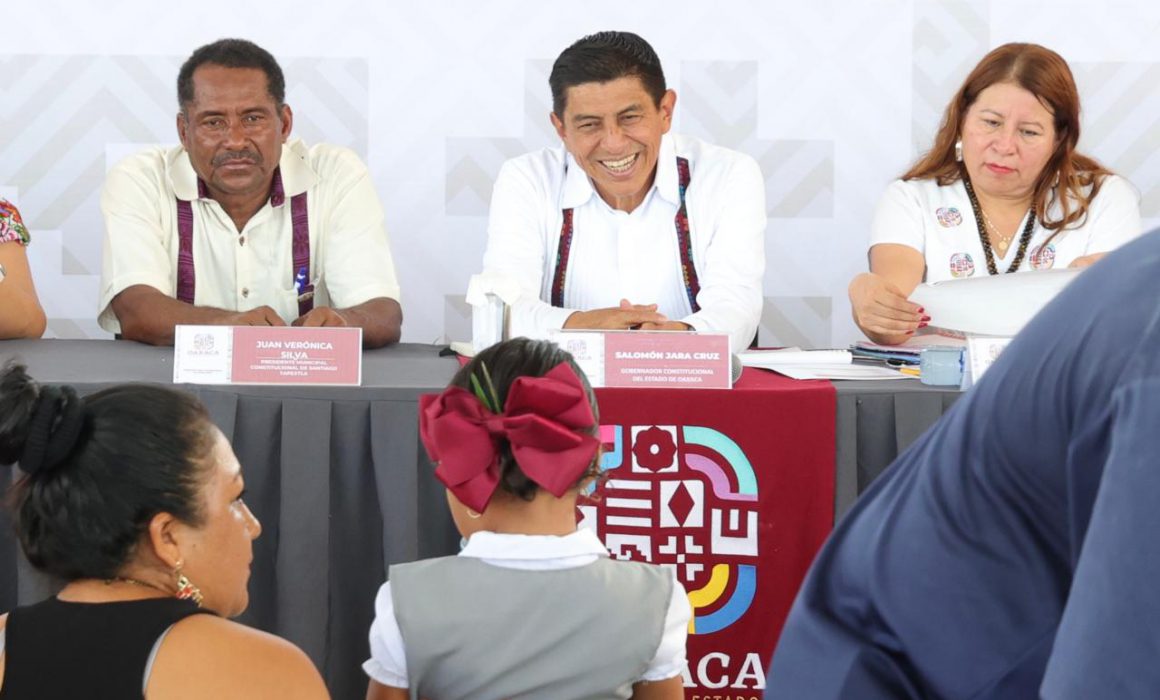 Gobierno de Oaxaca impulsa desarrollo histórico en Santiago Tapextla con inversión de más de 14 millones de pesos