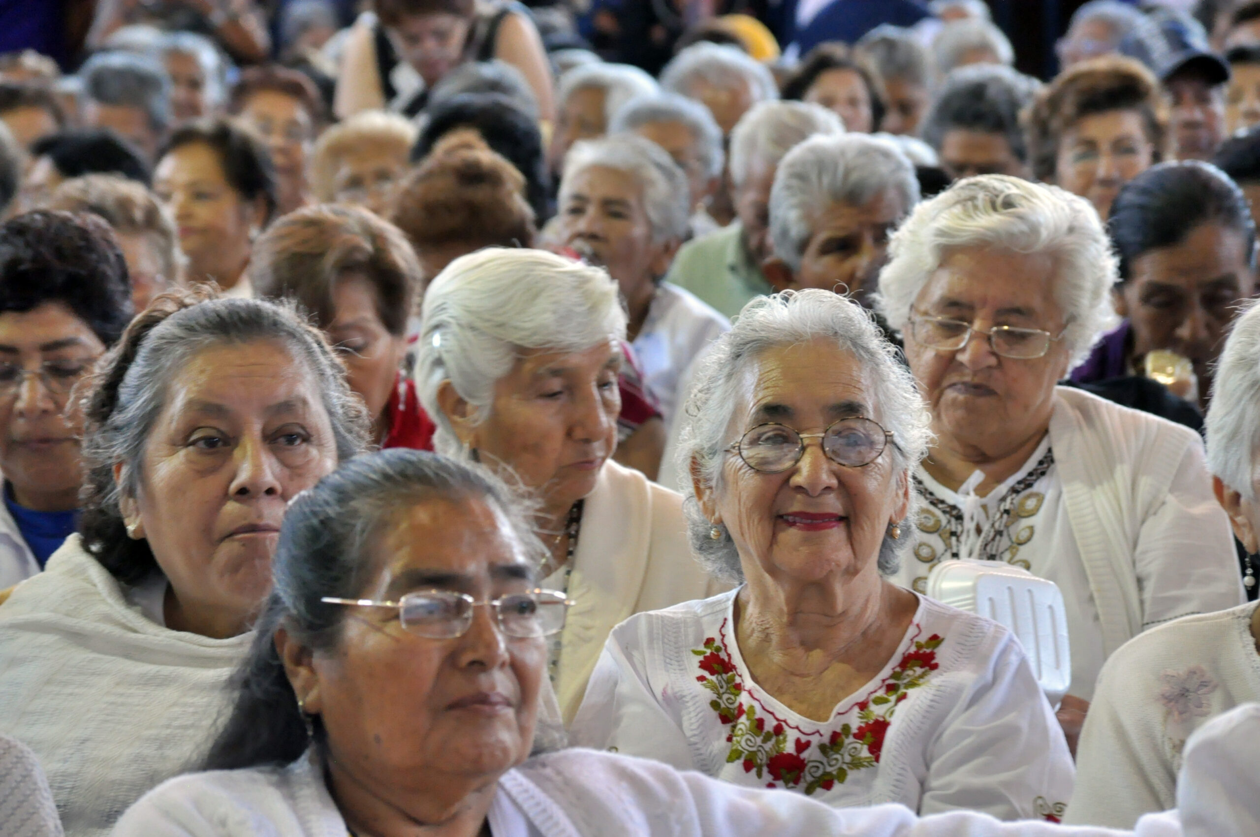 Preocupante aumento de violencia hacia mujeres adultas mayores en Oaxaca, según la ENDIREH