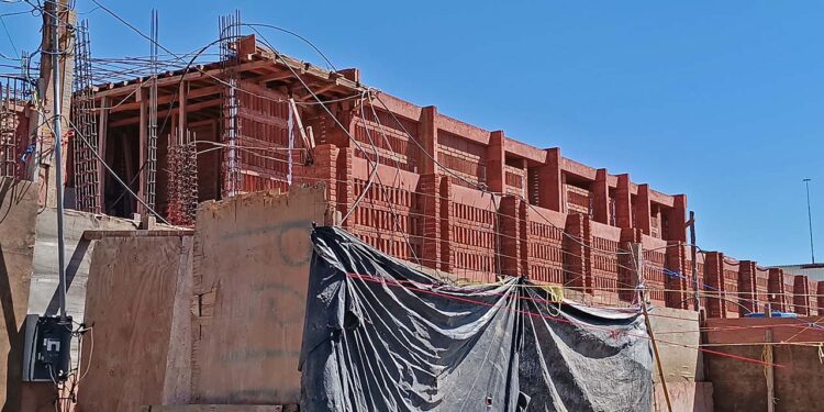 Obra inconclusa en el mercado de Abasto de Oaxaca supera los 300 millones de pesos sin fecha de entrega