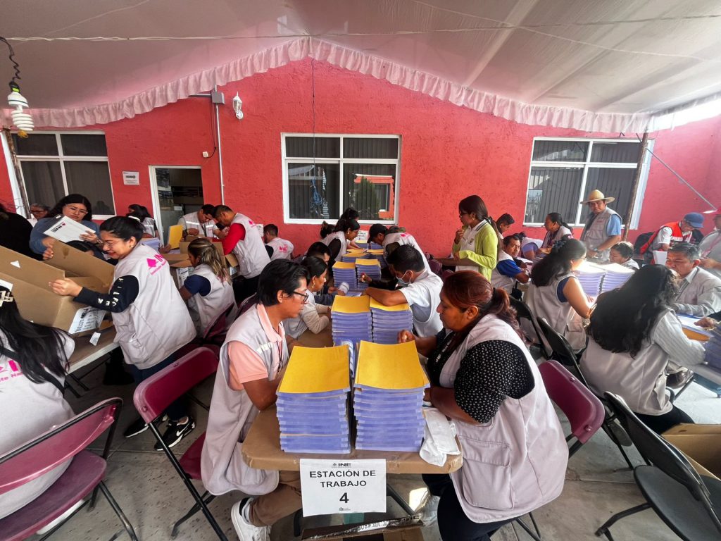 Llega a Oaxaca material electoral para elecciones del Poder Judicial de la Federación