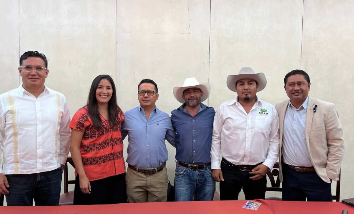 Industria del mezcal en Oaxaca presenta acciones legales para frenar ampliación de Denominación de Origen a municipios de Aguascalientes