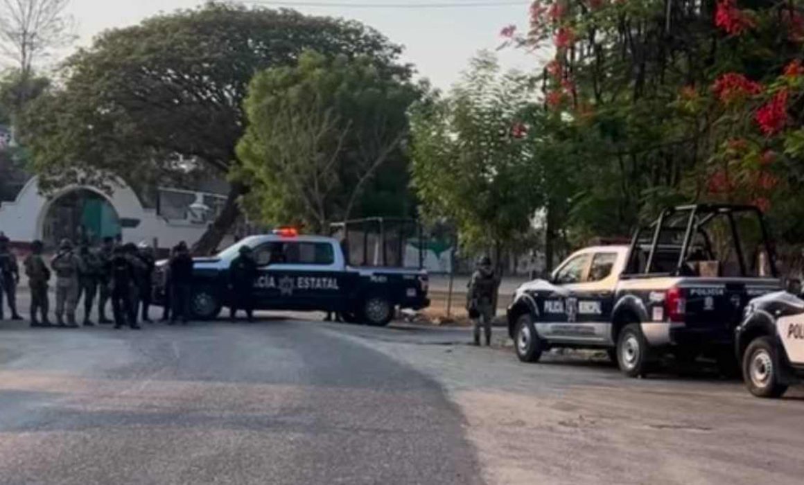 Hallan Dos Cuerpos sin Vida en las Afueras del Panteón Municipal de Pinotepa Nacional
