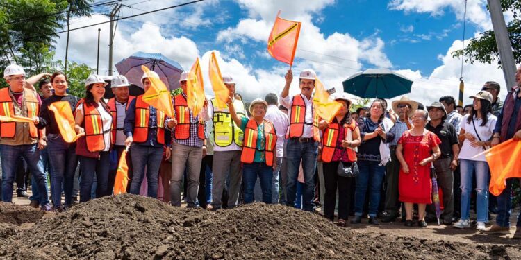 Gobierno de Oaxaca y Municipio anuncian obras para agencias con programa “Trabajo que Transforma tu Municipio”