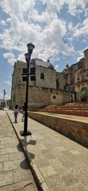 Iberdrola México impulsa el programa “Oaxaca Brilla” con la iluminación artística del Templo de Santo Domingo