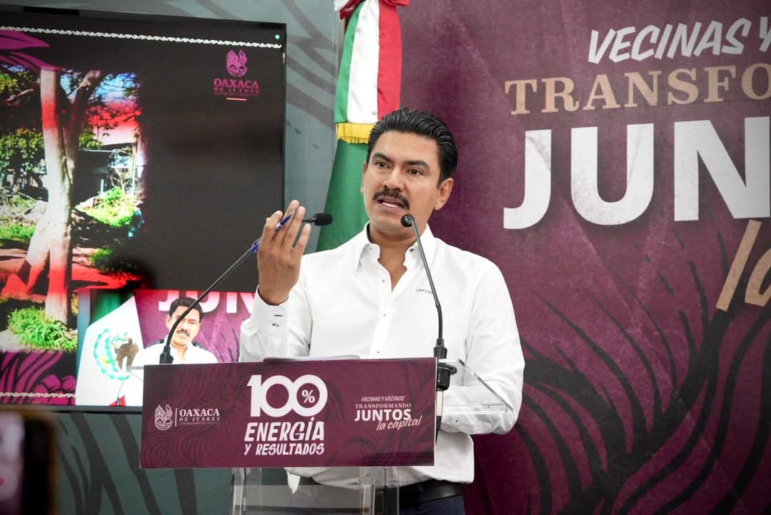 Autoridades de Oaxaca rechazan nuevos permisos para comercio ambulante y avanzan en regulación de calendas