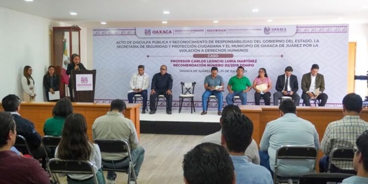 Gobierno de Oaxaca ofrece disculpa pública por violaciones a derechos humanos contra docente en 2016