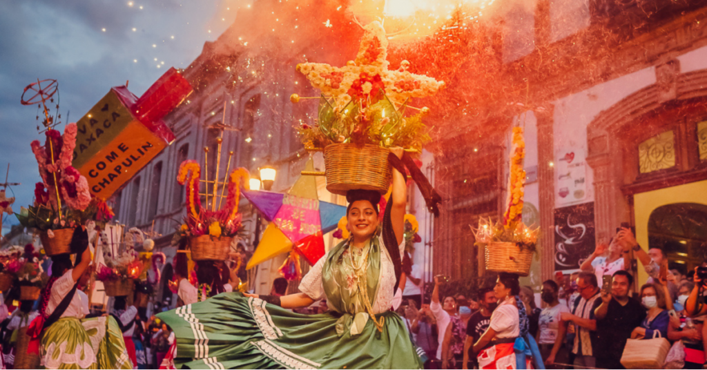 Guelaguetza 2025: Oaxaca conquista corazones diplomáticos en la Feria del Mezcal
