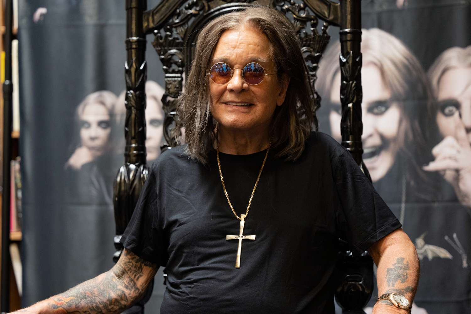 Murió a los 76 años Ozzy Osbourne, el cantante de la banda de heavy metal Black Sabbath