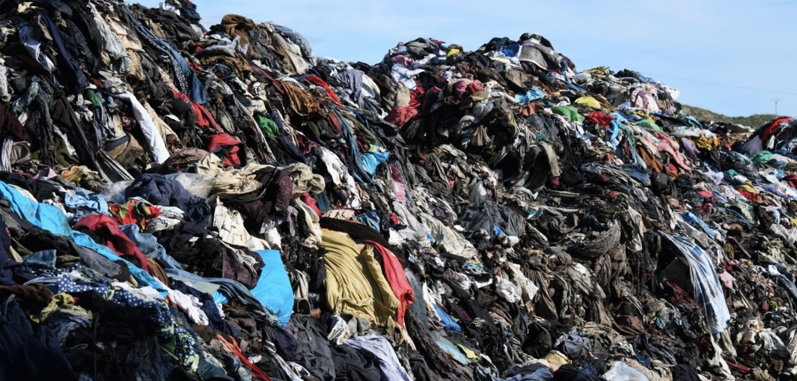 CDMX dice “bye” al fast fashion: nuevas reglas contra la contaminación textil ??