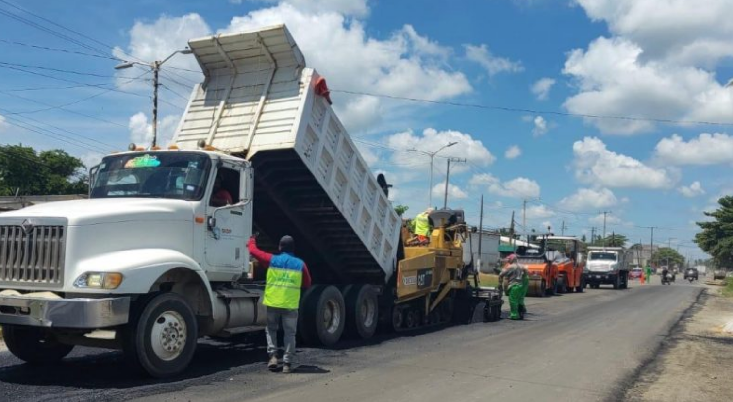 ?️ Arranca el asfaltado de la carretera Alvarado-Tuxtepec: más seguridad y mejor circulación