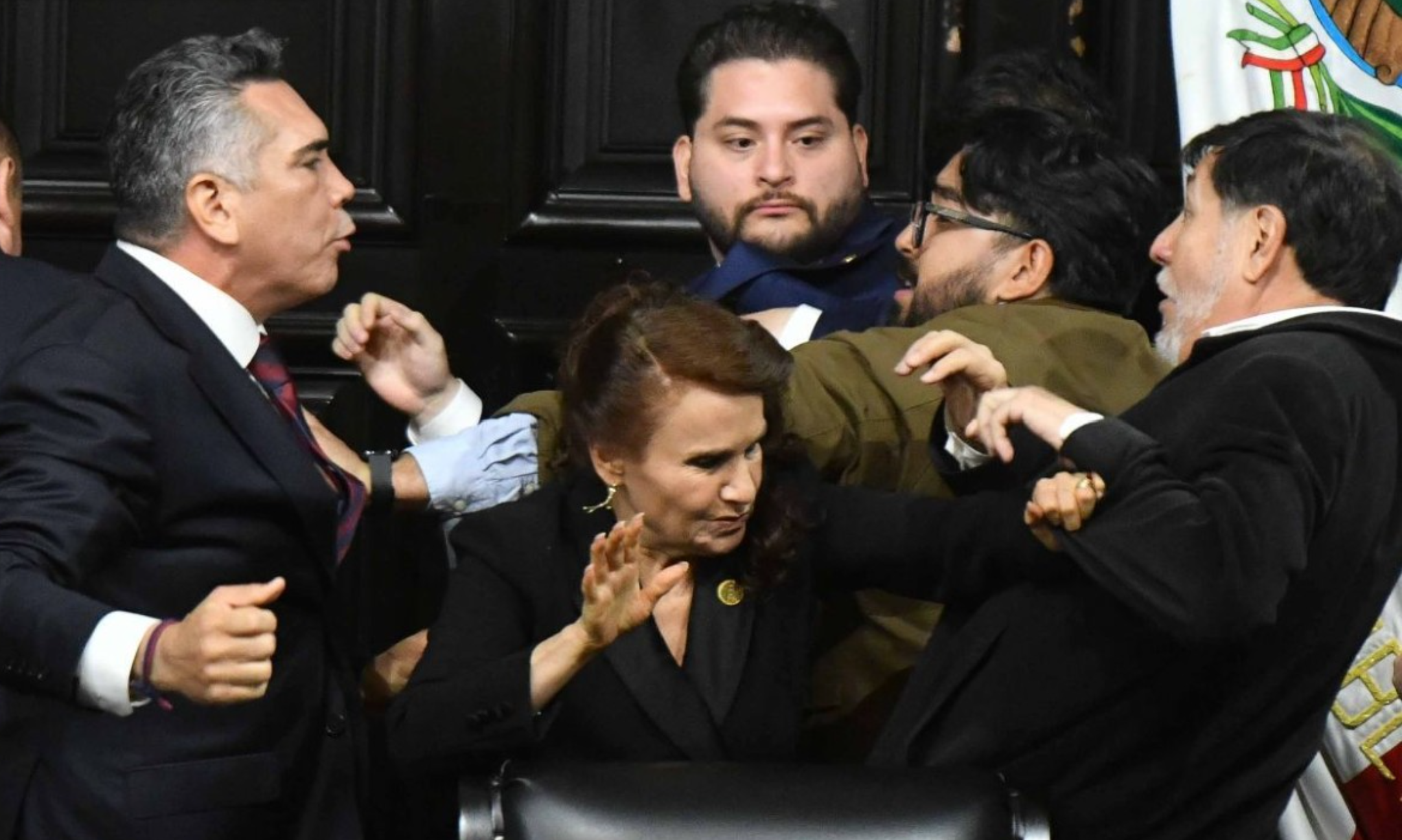 A golpes en el Senado: “Alito” Moreno y Noroña se enfrentan tras la Comisión Permanente ??