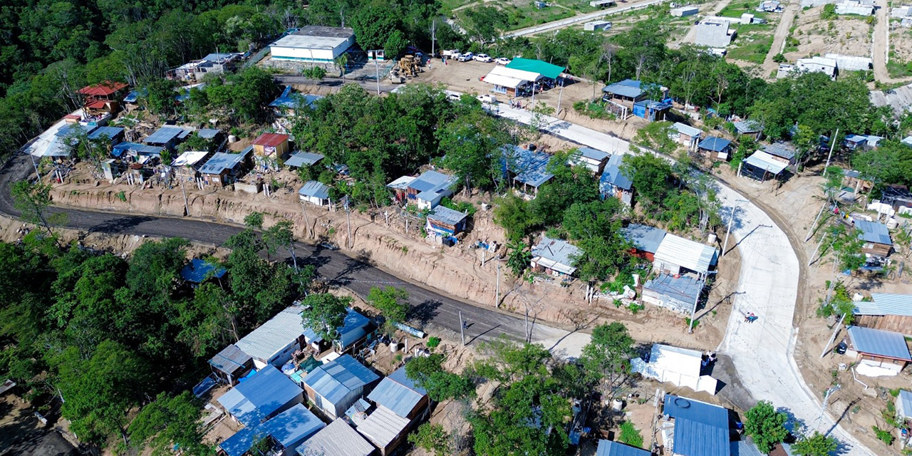 Alerta en Huatulco: invasiones ilegales deben parar ya.