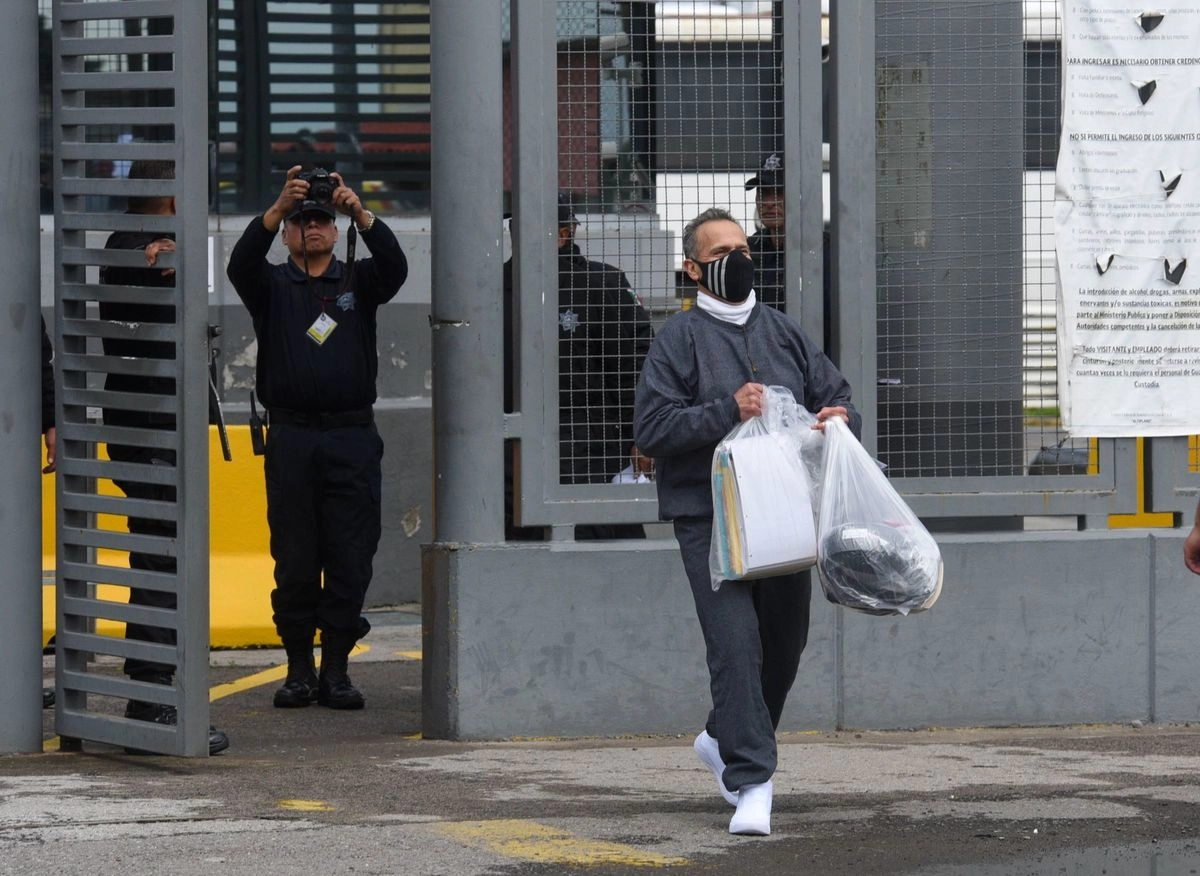 Jueza libera a Israel Vallarta: aplicó criterios del caso Cassez y desestimó pruebas por tortura