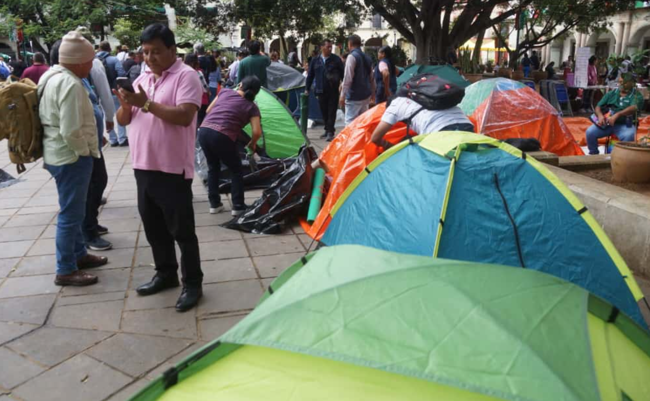 ?‍? Supervisores y jefes de la Sección 22 del SNTE se manifiestan en Oaxaca