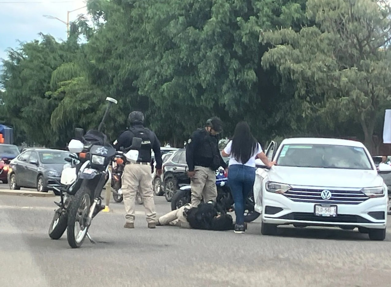? Persecución en Oaxaca termina con dos detenidos en San Antonio de la Cal