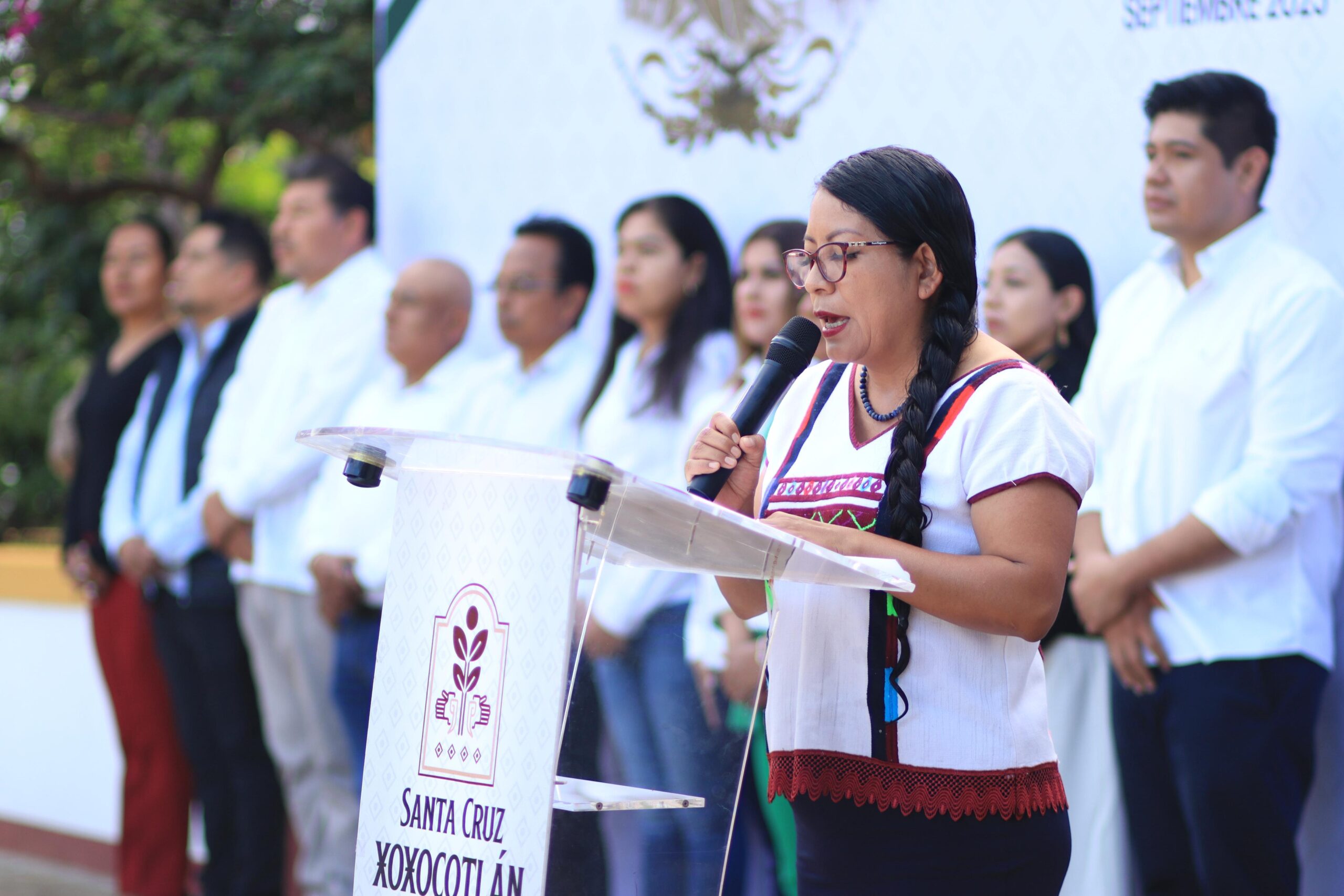 Llama Nancy Benítez a la unidad en homenaje a los Niños Héroes