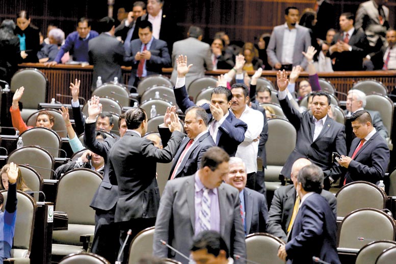 Municipios de Oaxaca ya no podrán heredar deudas: aprueba reforma el Congreso