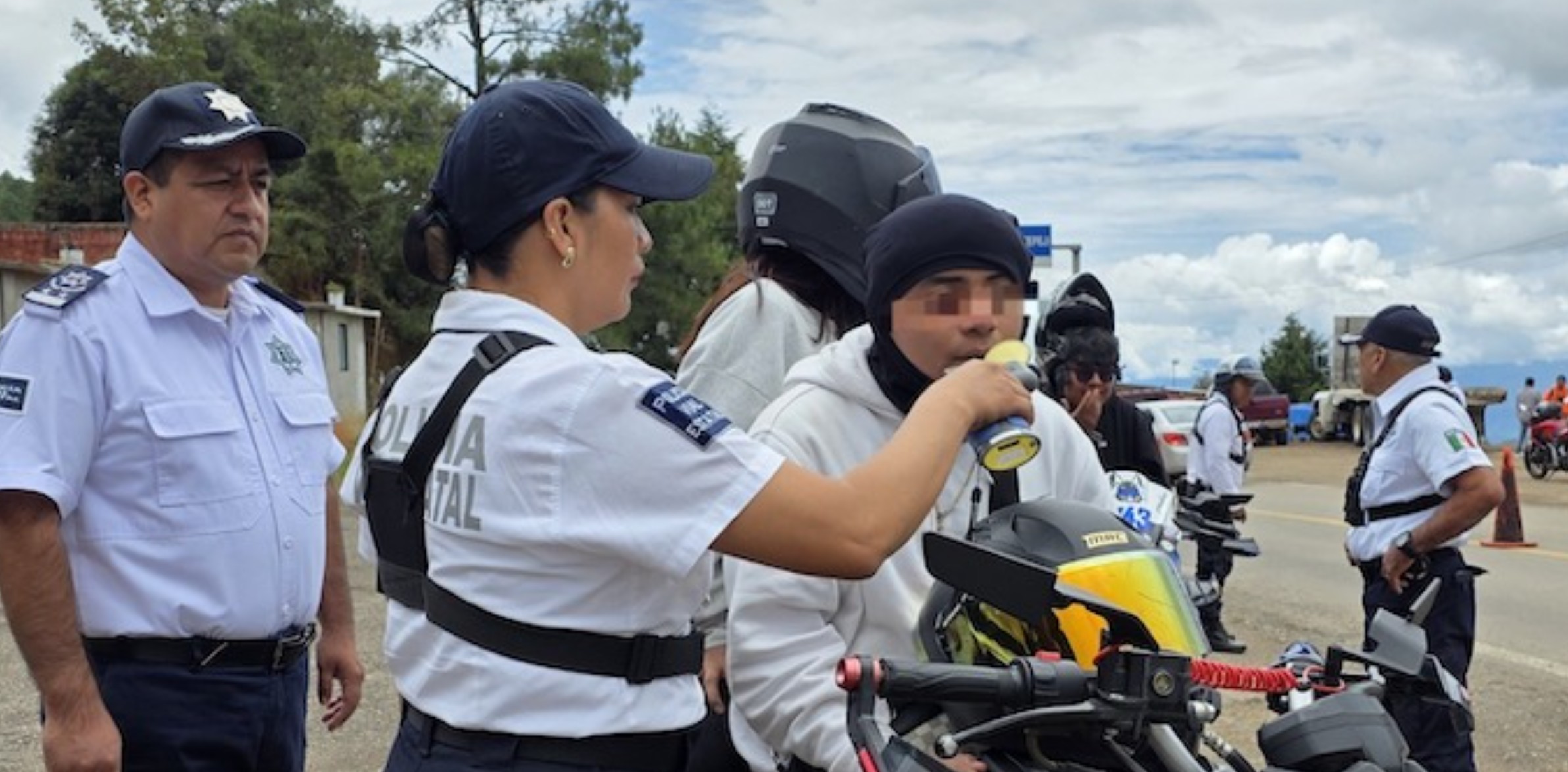 ?️ Policía Vial Estatal refuerza seguridad y conciencia para motociclistas en Oaxaca-Ixtlán